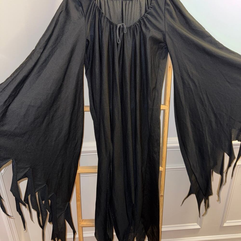 Halloween Robe - Picture 1 of 1